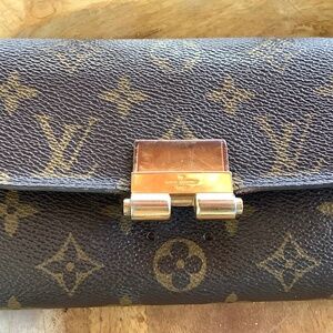 Louis Viutton Wallet
